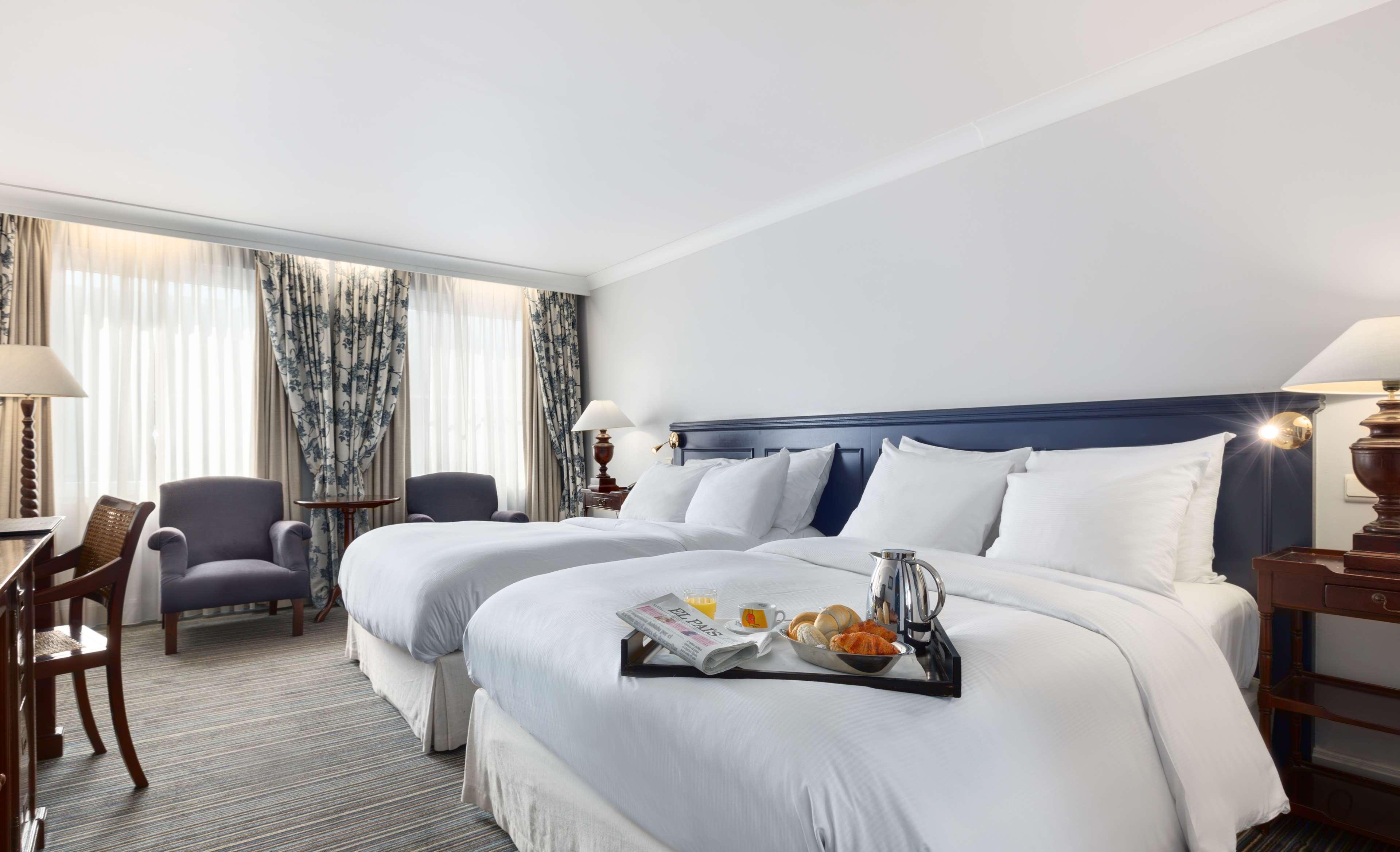 Nh Brugge Hotel Bagian luar foto
