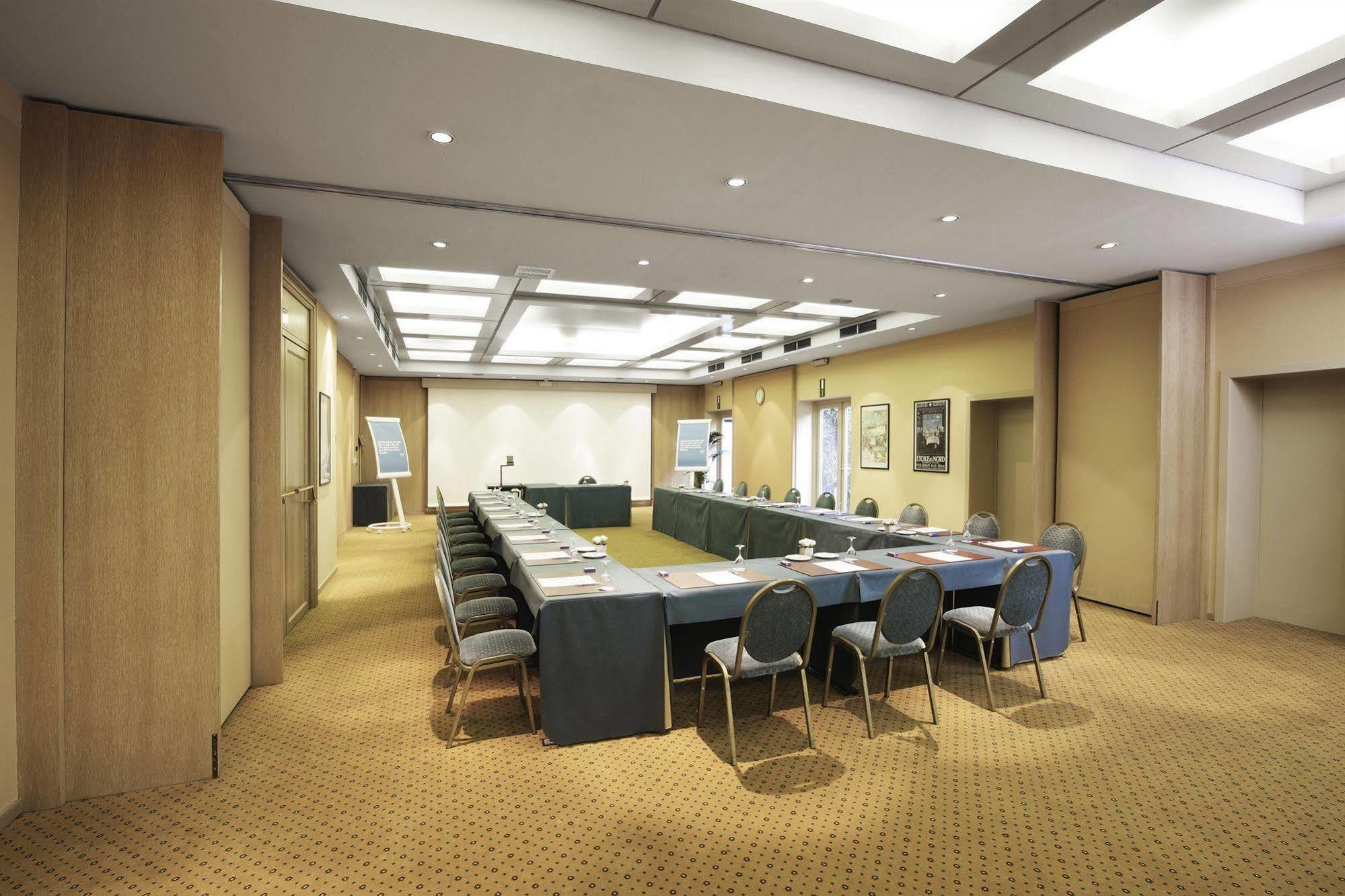 Nh Brugge Hotel Bagian luar foto