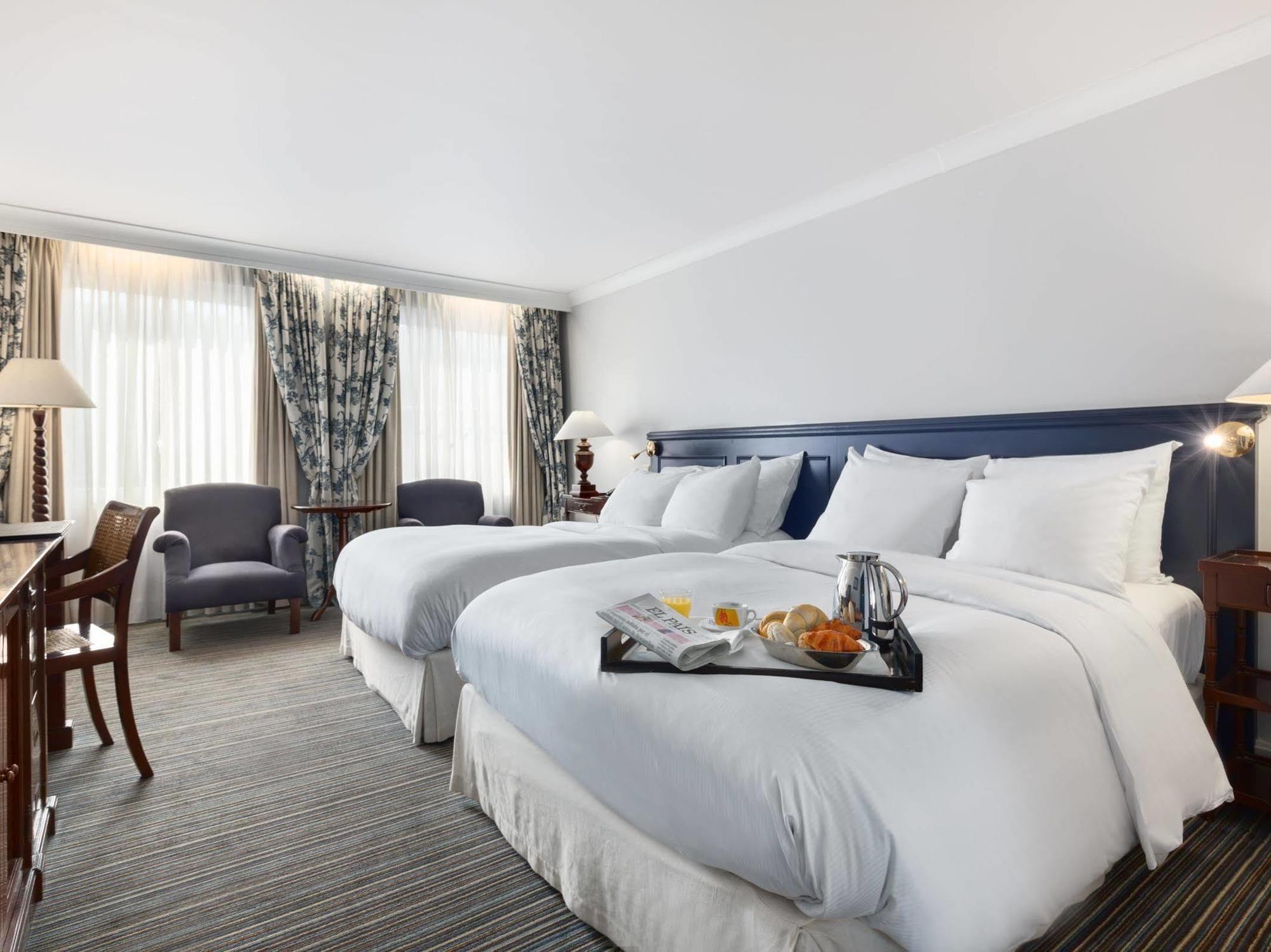 Nh Brugge Hotel Bagian luar foto